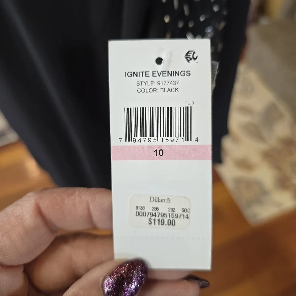 Ignite Evenings Black Chiffon Caped Cocktail Dress 10 - Picture 9 of 10